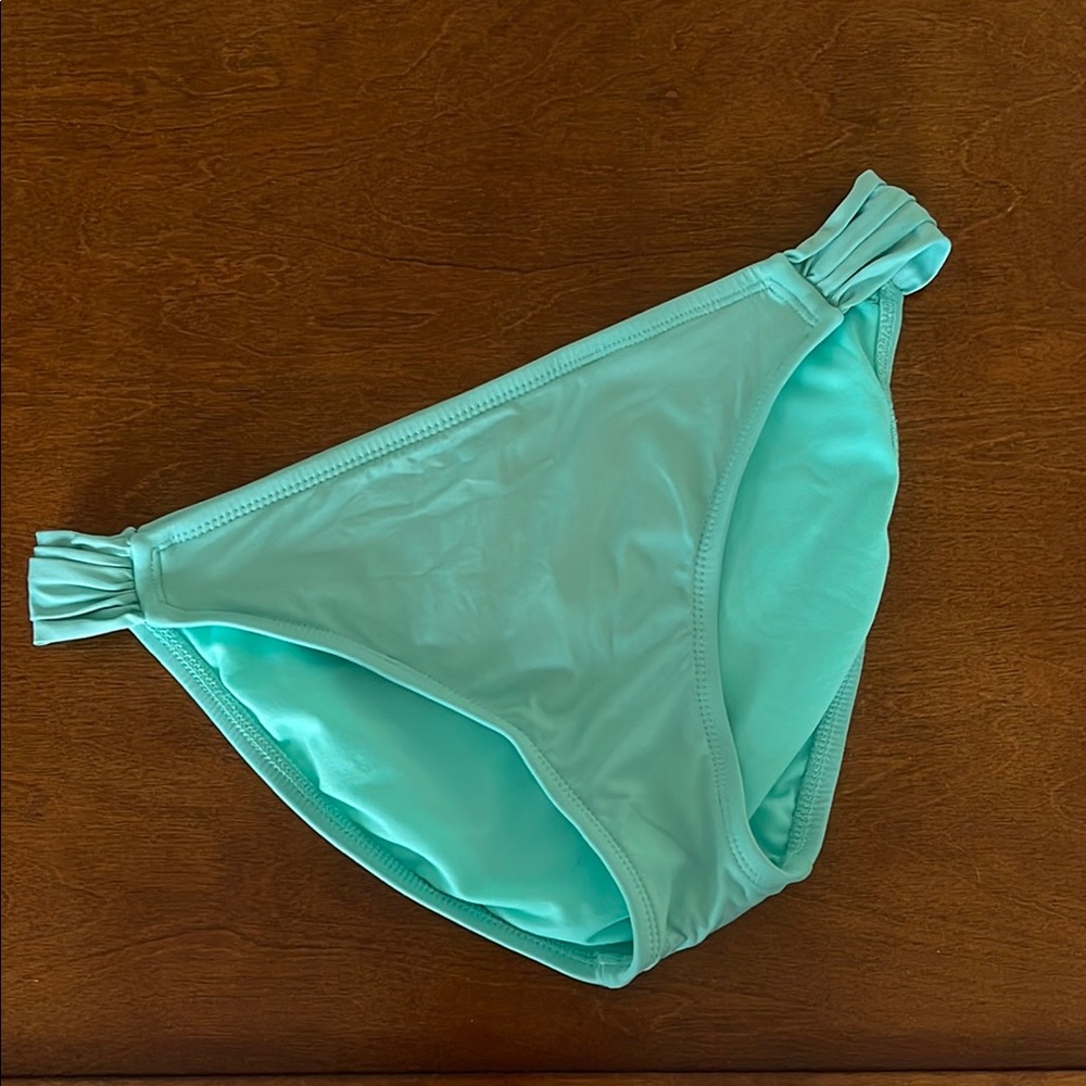 Mossimo Mint Green Bikini Bottoms Women's Ruched Sides Full Coverage Swim Sz M